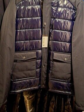 Men's Navy Quilted Jacket with Pocket Detail Size L - fits like M.